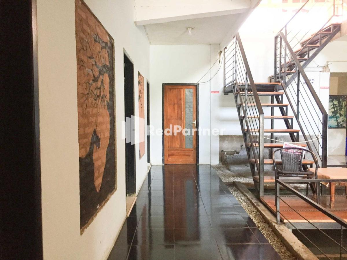 Wisma Andini Palopo Redpartner Exterior foto